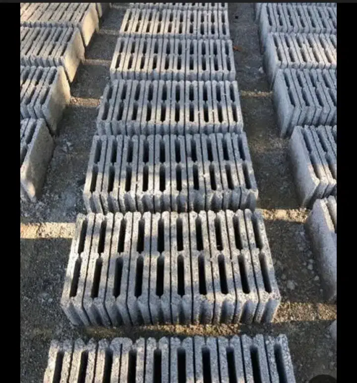 کارگر بلوک زنی|استخدام معماری، عمران و ساختمانی|اهر, |دیوار