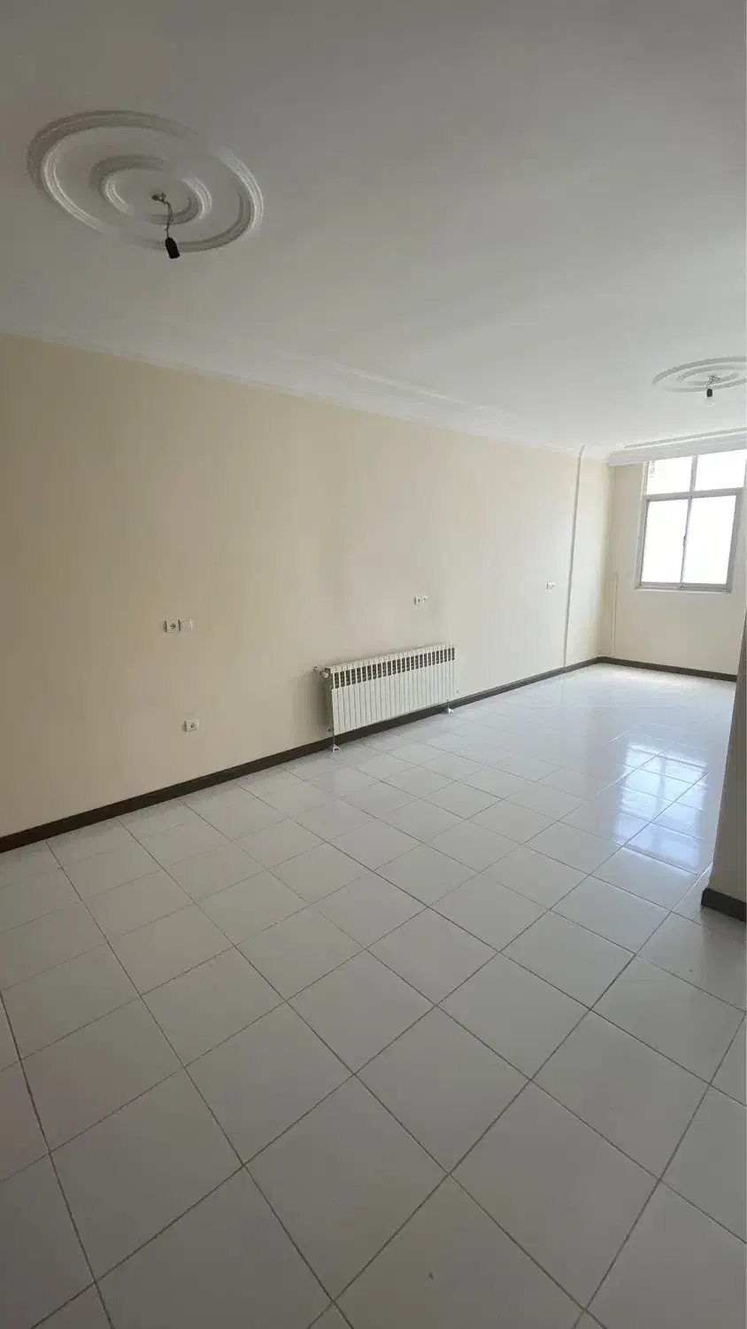 ۸۵ متر والفجرافسریه/ویلایی/بازسازی کامل