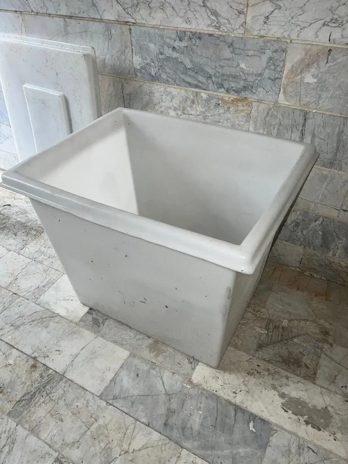 وان یک نفره پلاستیکی پلی اتیلن، وان آب و یخ|لوازم حمام|کرج, عظیمیه|دیوار