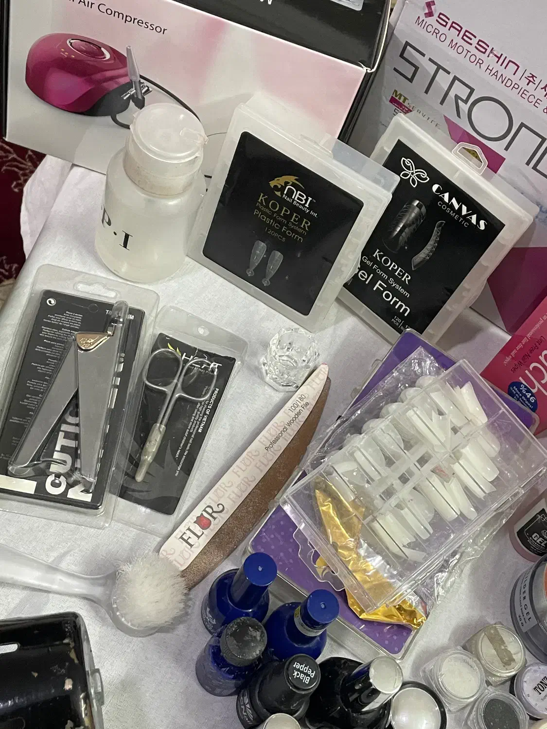 کاشت و طراحی ناخن|آرایشی، بهداشتی، درمانی|قائمشهر, |دیوار