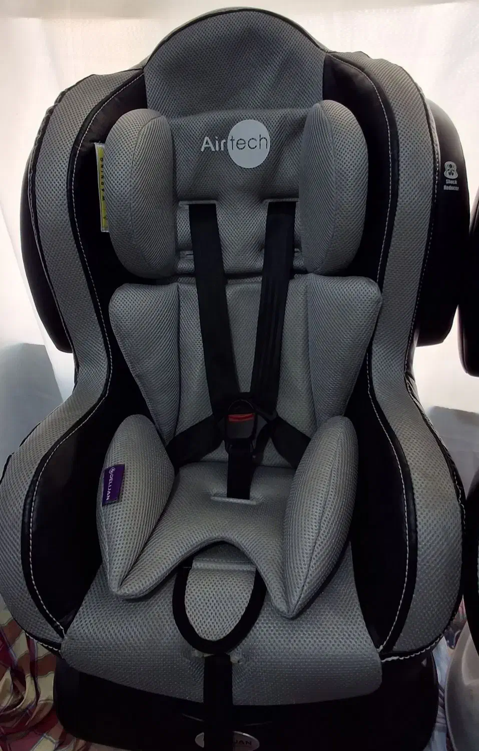 صندلی ماشین در حد نو|کالسکه و لوازم جانبی|بروجرد, |دیوار