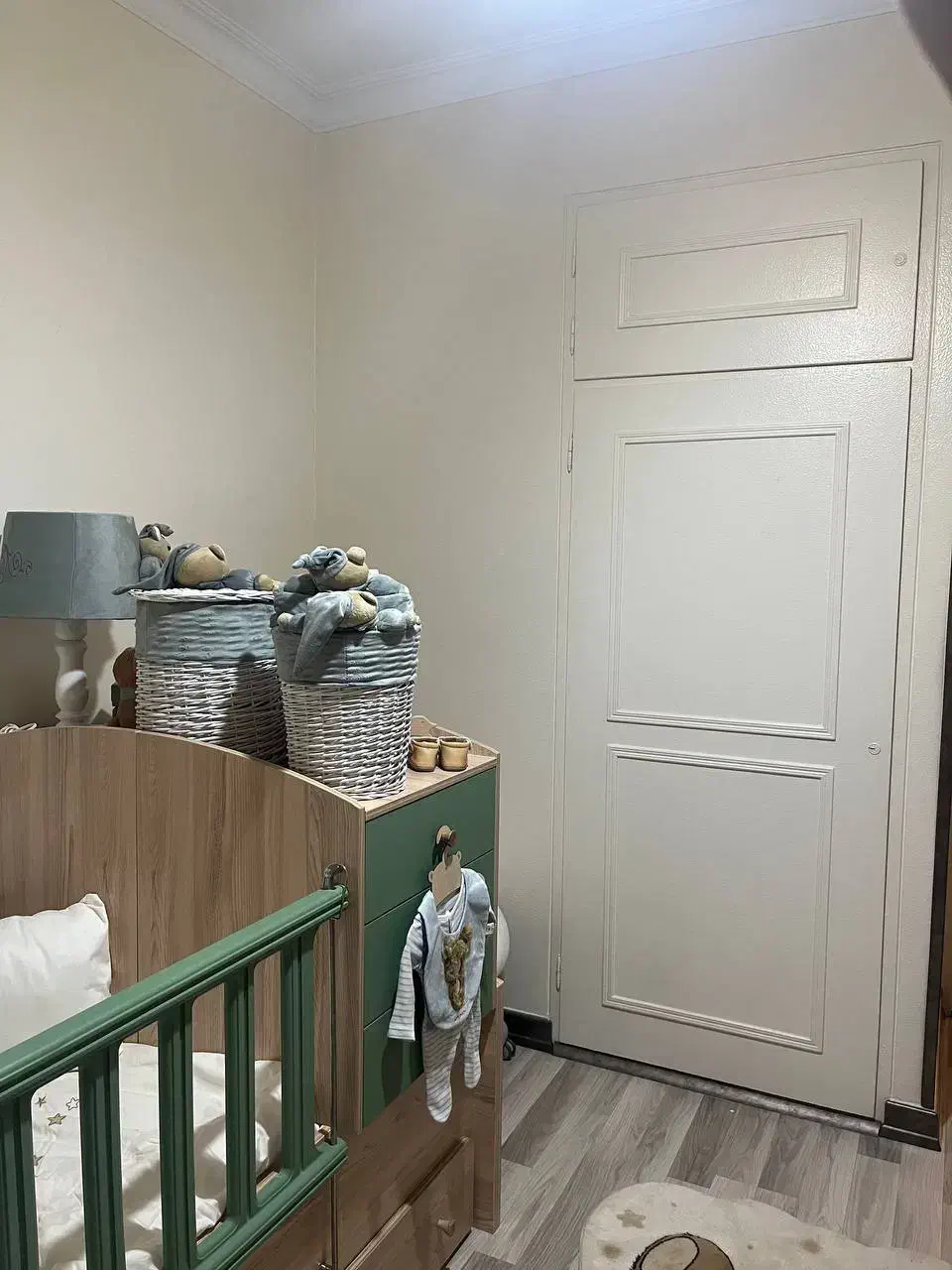 ۷۳ متر دو خواب بسیار شیک طبقه ۳