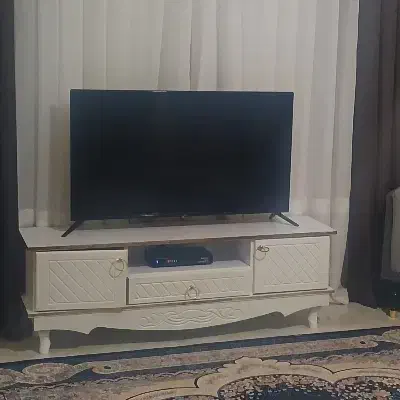 تلوزیون nikai32اینچ|تلویزیون و پروژکتور|پرند, فاز ۶|دیوار