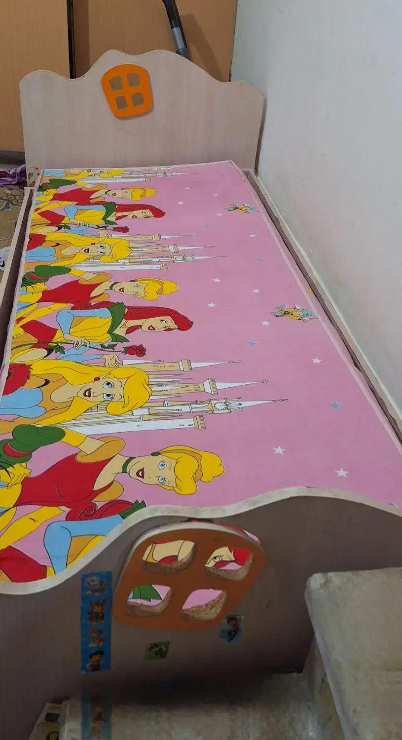 تخت کودک و نوجوان|تخت و سرویس خواب|فیروزآباد (فارس), |دیوار