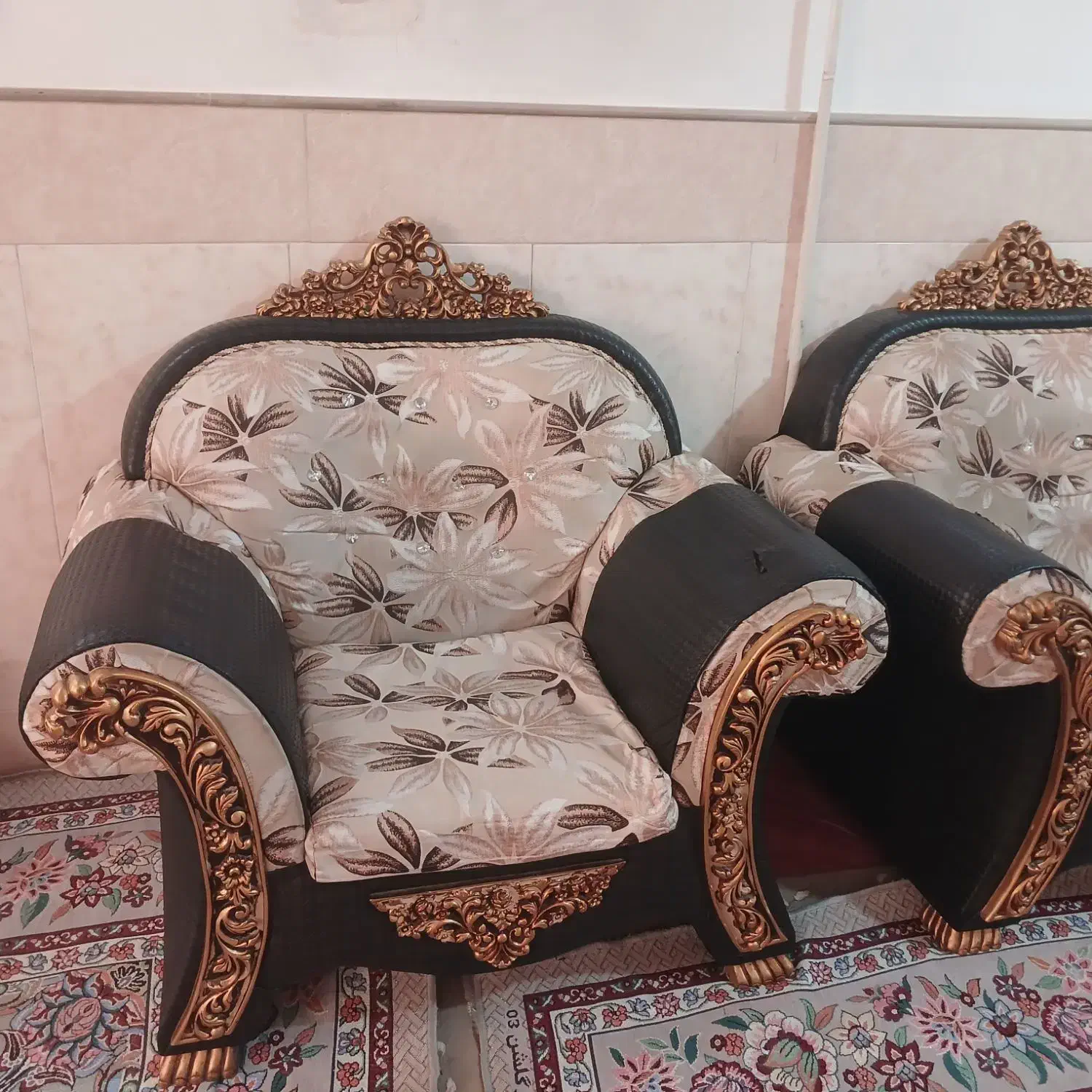 مبل ۶نفره تمیز|مبلمان خانگی و میز عسلی|قم, شهرک امام حسین|دیوار