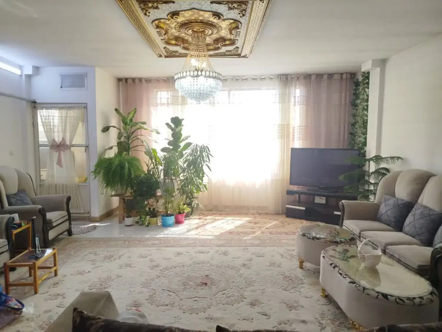 آپارتمان اقتصادی و پر نور|فروش آپارتمان|کرج, احدآباد|دیوار