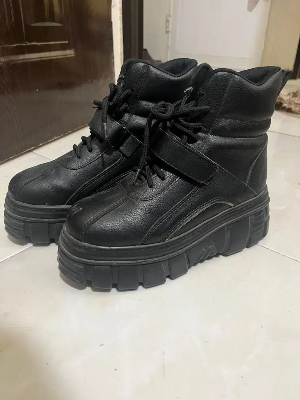 فروش بوت|کیف، کفش، کمربند|شاهین‌شهر, حافظ شمالی|دیوار