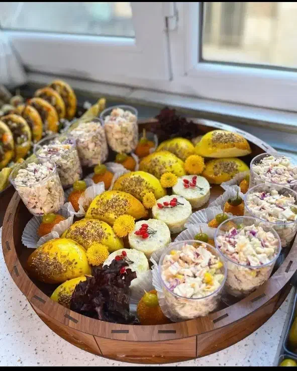 فینگرفود.دسرحلوا سالادتزیین یلداوکادو.اجیل.میوه|خدمات پذیرایی، مراسم|همدان, |دیوار