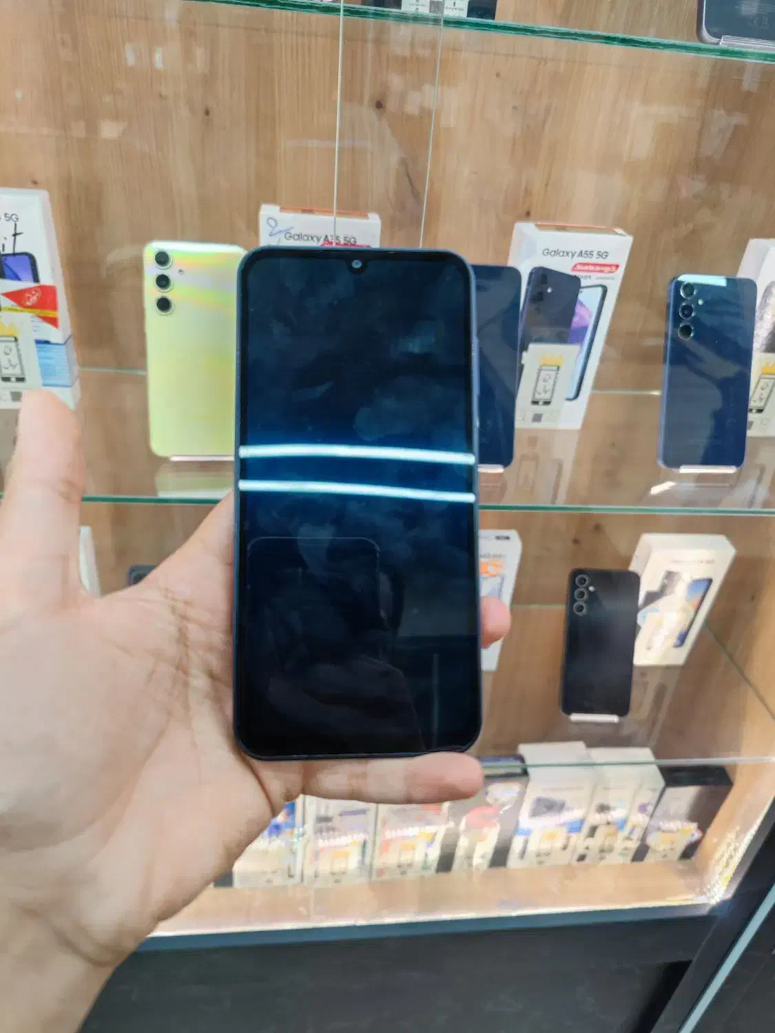 خرید و فروش انواع گوشی های نو و دست به بهترین قیمت|موبایل|زرند, |دیوار