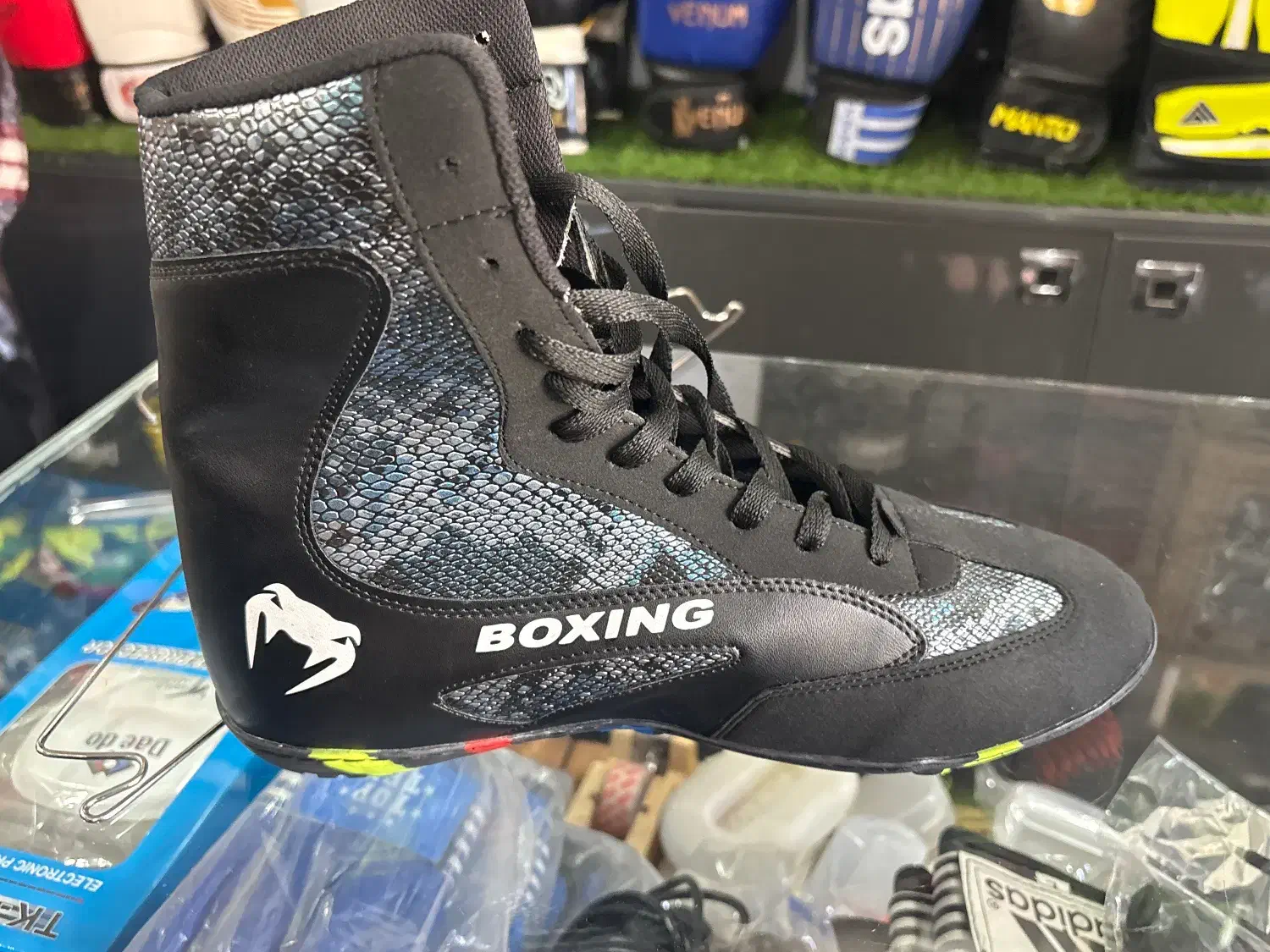 کفش بوکس|تجهیزات ورزشی|یزد, |دیوار