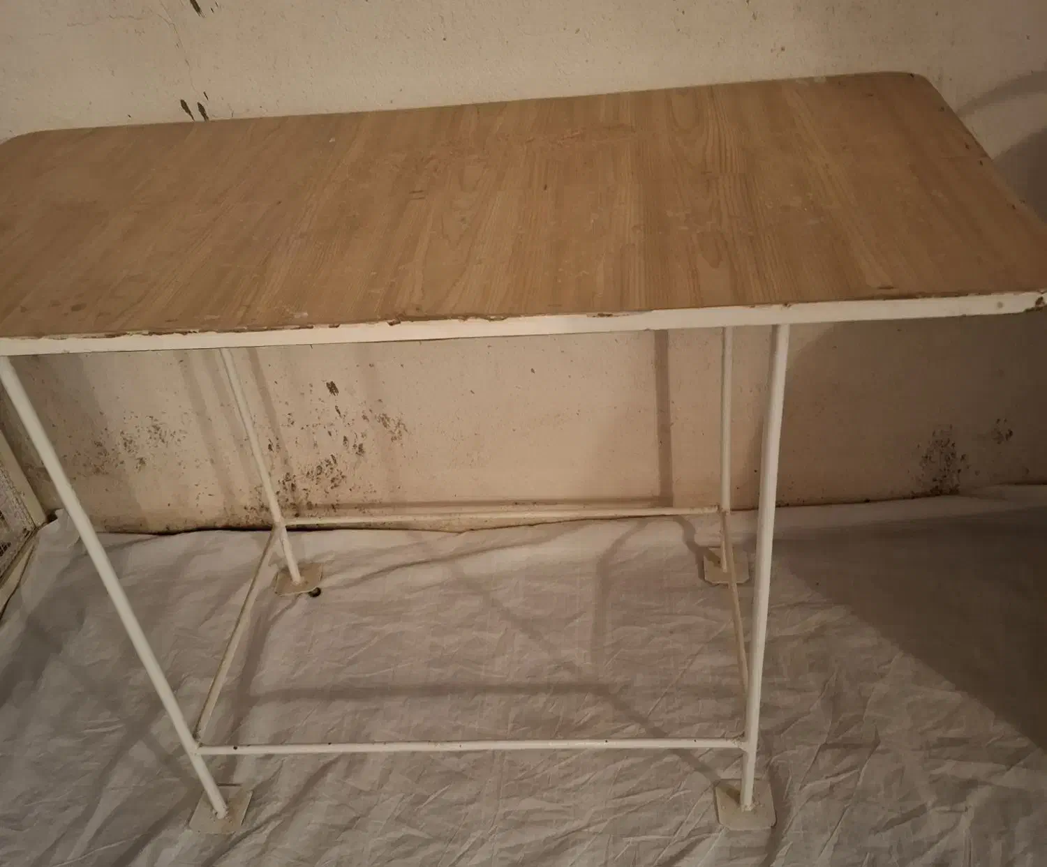 میز بزرگ|مبلمان خانگی و میز عسلی|ابهر, |دیوار