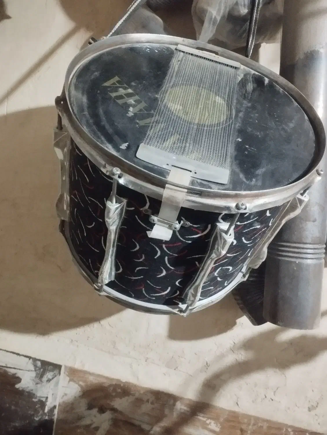 طبل ریز و 60|درام و پرکاشن|انابد, |دیوار