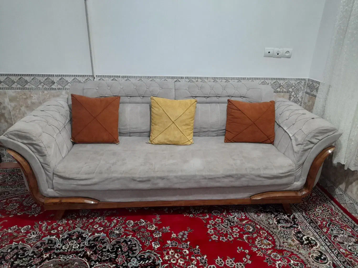 مبلمان|مبلمان خانگی و میز عسلی|گرگان, |دیوار