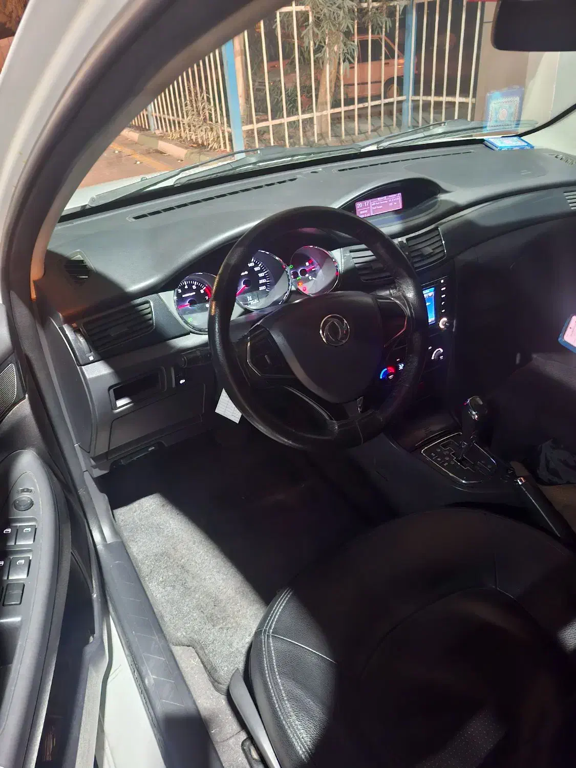 اچ سی کراس|خودرو سواری و وانت|تهران, شهرآرا|دیوار