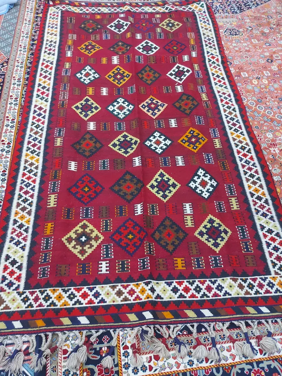 گلیم قدیمی مادربزرگ|گلیم، جاجیم، گبه|یاسوج, |دیوار