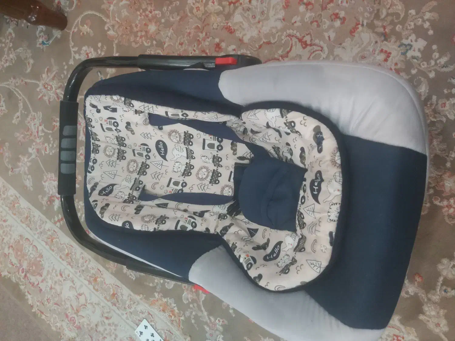 کریر و قنداق فرنگی ست|اسباب و اثاث بچه|اهواز, سیصد دستگاه|دیوار