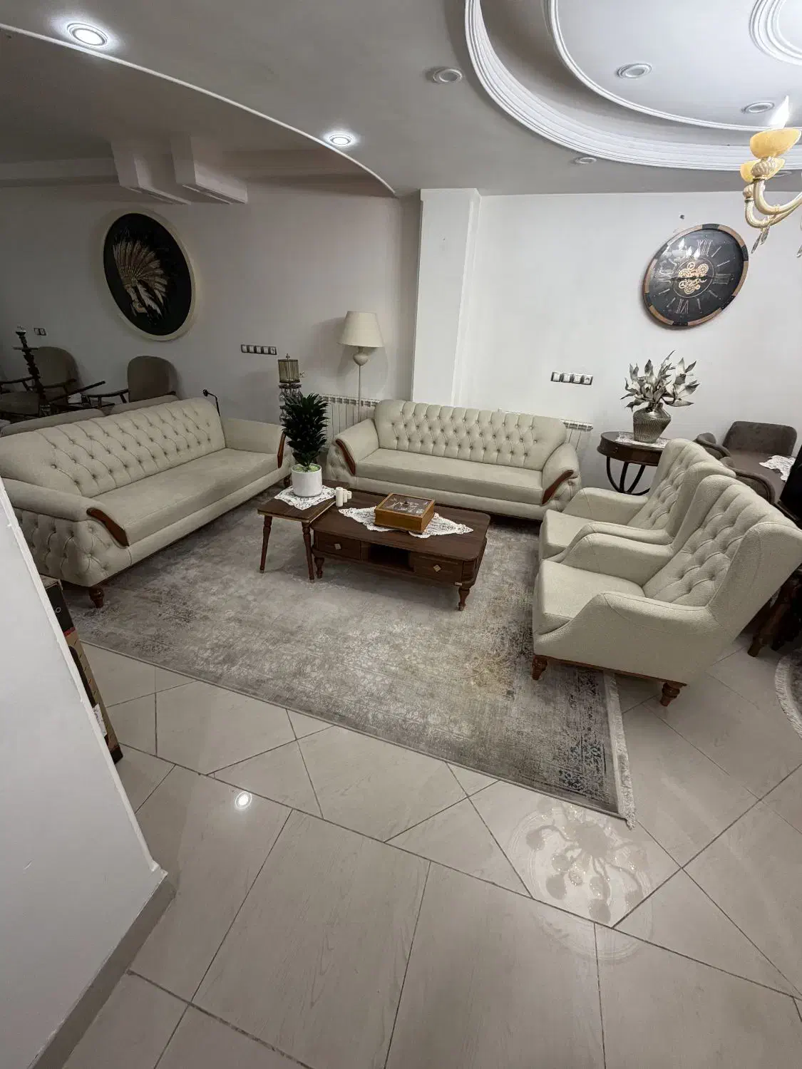 مبل ۸ نفره چستر با چوب راش درجه یک|مبلمان خانگی و میز عسلی|گرگان, |دیوار