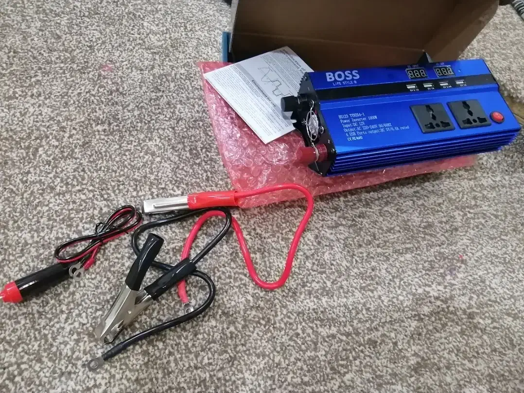 اینورتر مبدل برق ۱۲ به ۲۲۰ باسboss|قطعات یدکی و لوازم جانبی|خمام, |دیوار