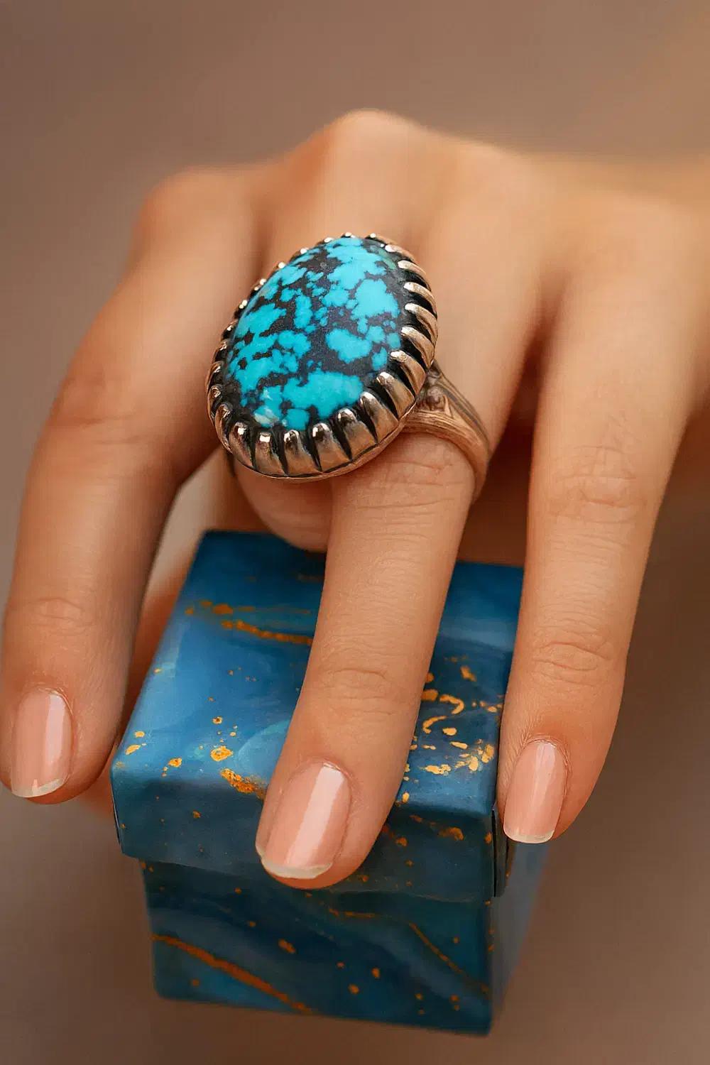 افسانه آسمان در دستان شما انگشتری با قلب نیشابور|جواهرات|اراک, |دیوار