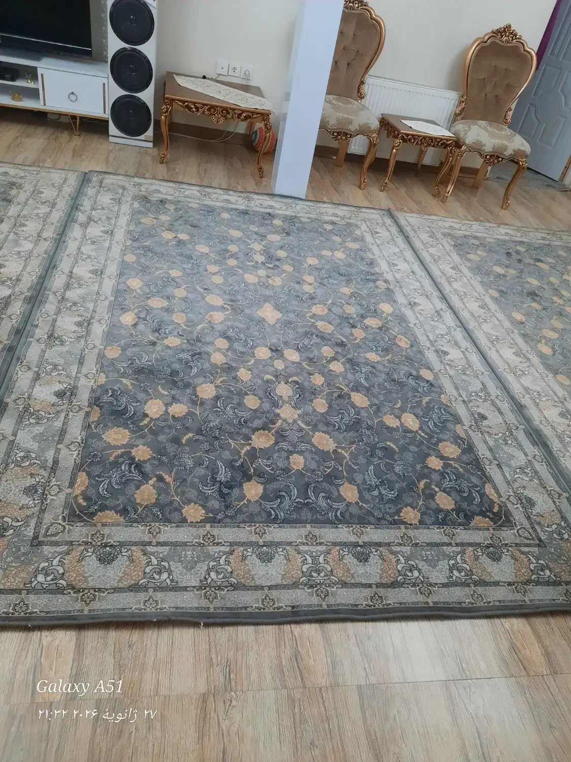 سه عدد فرش ۷۰۰ شانه|فرش|قدس, شهرقدس|دیوار