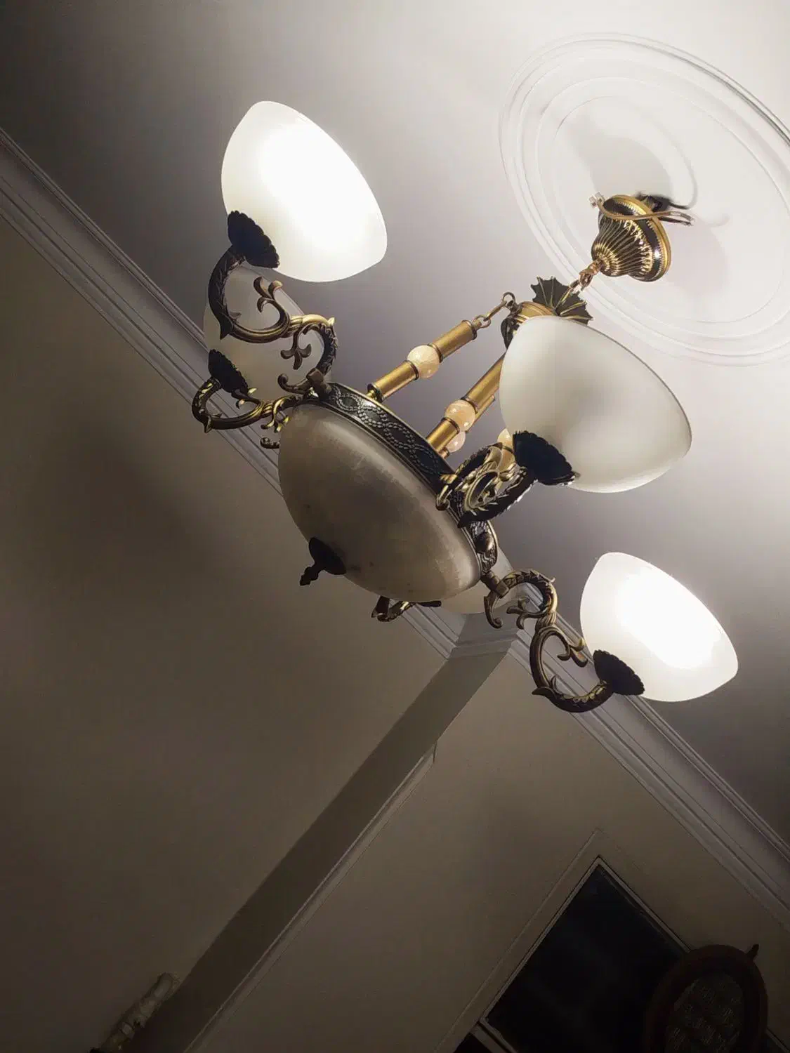 لوستر پنج شاخه لوستر ۵ شاخه|لوستر و چراغ آویز|تهران, مختاری|دیوار