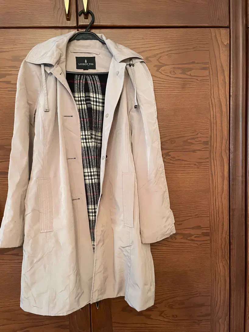 مانتو و بارانی|لباس|تهران, امانیه|دیوار