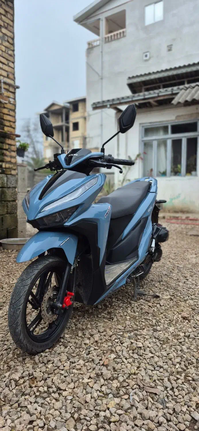 کلیک|موتورسیکلت|لوندویل, |دیوار