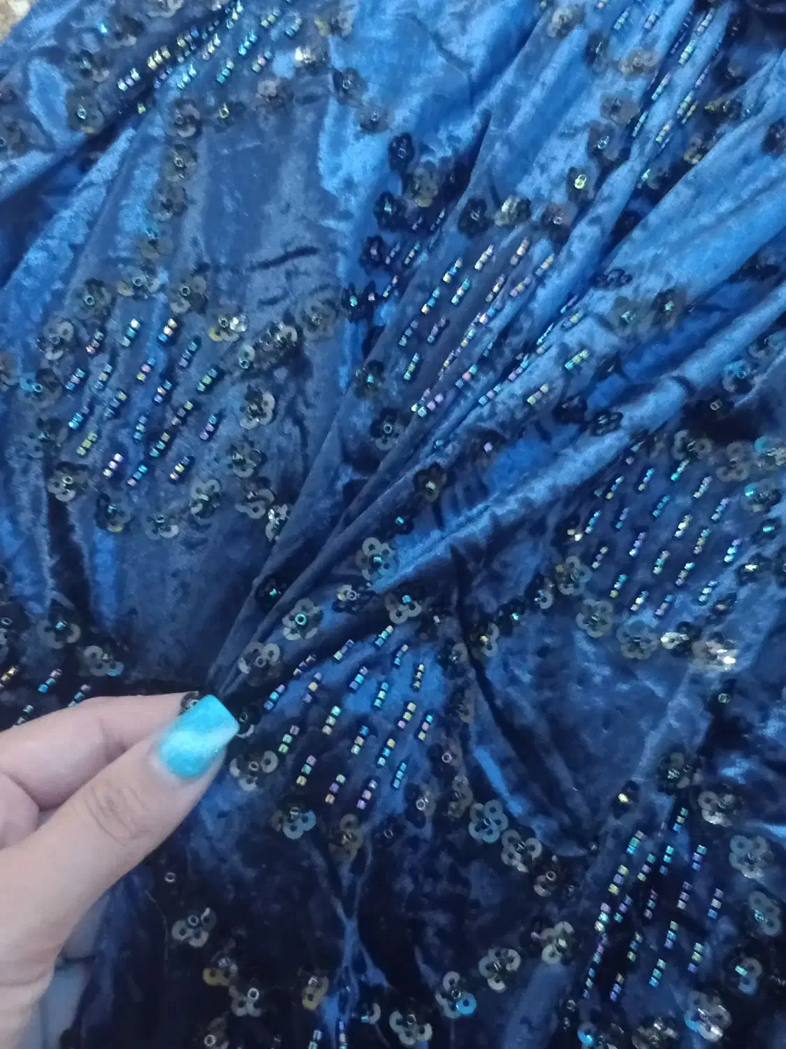 لباس محلی در حد نو مخمل منجق دوزی سورمه ای|لباس|مسجد سلیمان, |دیوار