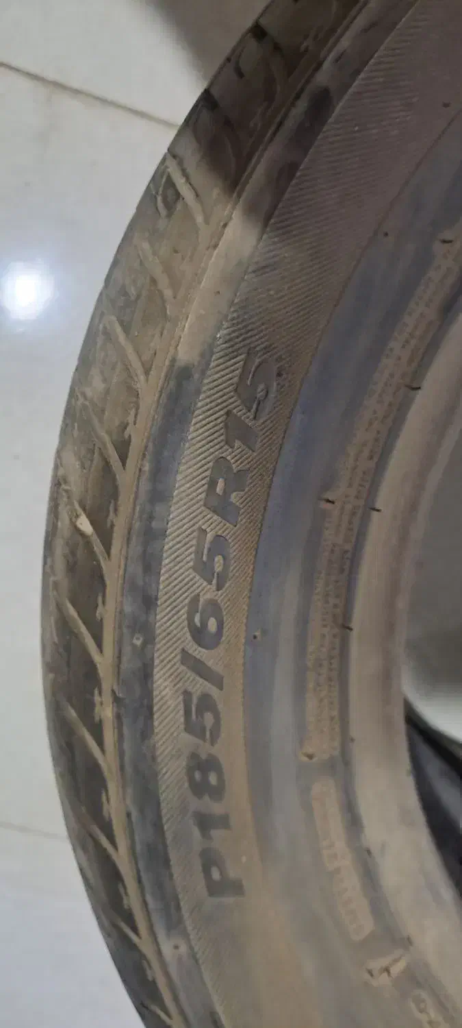 لاستیک roadestan|قطعات یدکی و لوازم جانبی|میبد, |دیوار