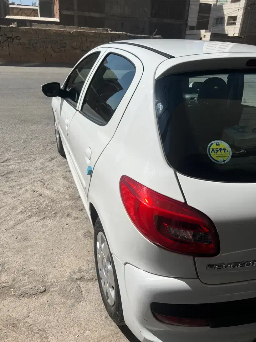 پژو ۲۰۷ مدل ۱۴۰۰|خودرو سواری و وانت|کرمان, |دیوار