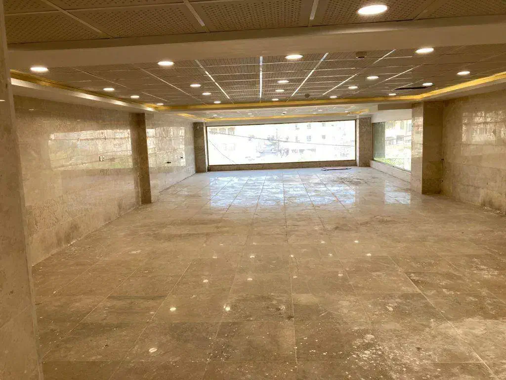 تجاری ۶۰۰ متر بلوار تعاون|اجارهٔ مغازه و غرفه|قم, عمار یاسر|دیوار