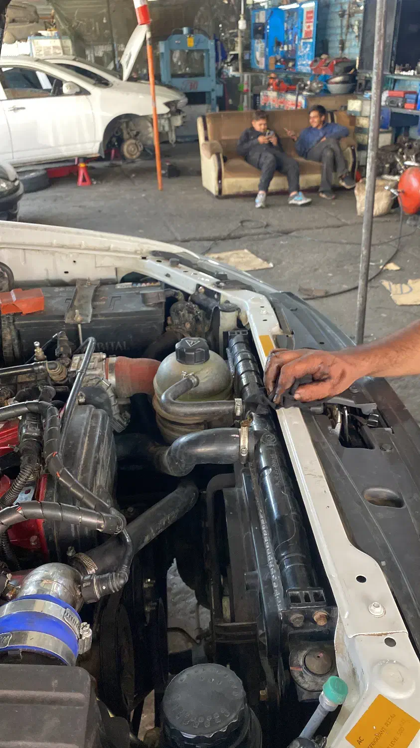 وسایل و سرسیلندر کلوت|قطعات یدکی و لوازم جانبی|شیراز, جمهوری|دیوار