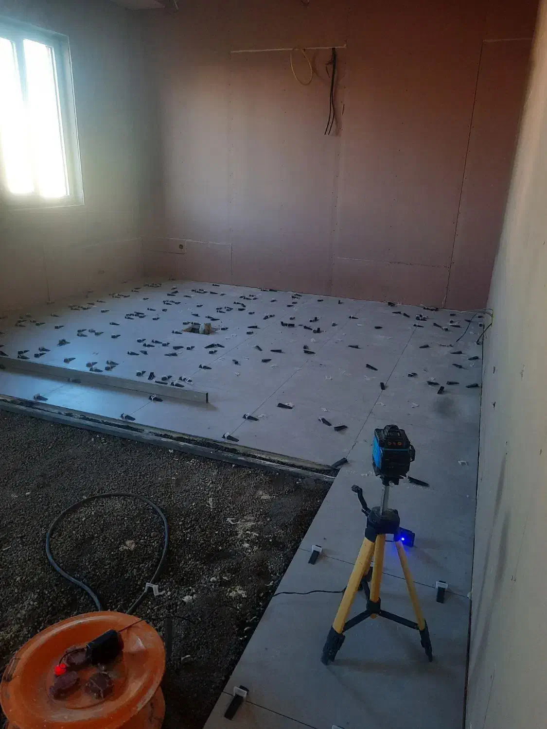 انجام کاشی سرامیک|خدمات پیشه و مهارت|اراک, |دیوار