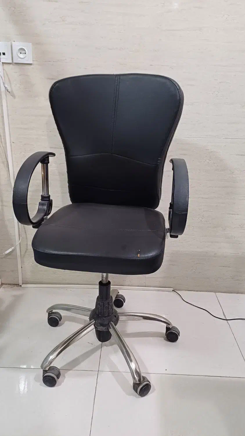 2عددصندلی جکی گردان|مبلمان اداری|خرم‌آباد, |دیوار