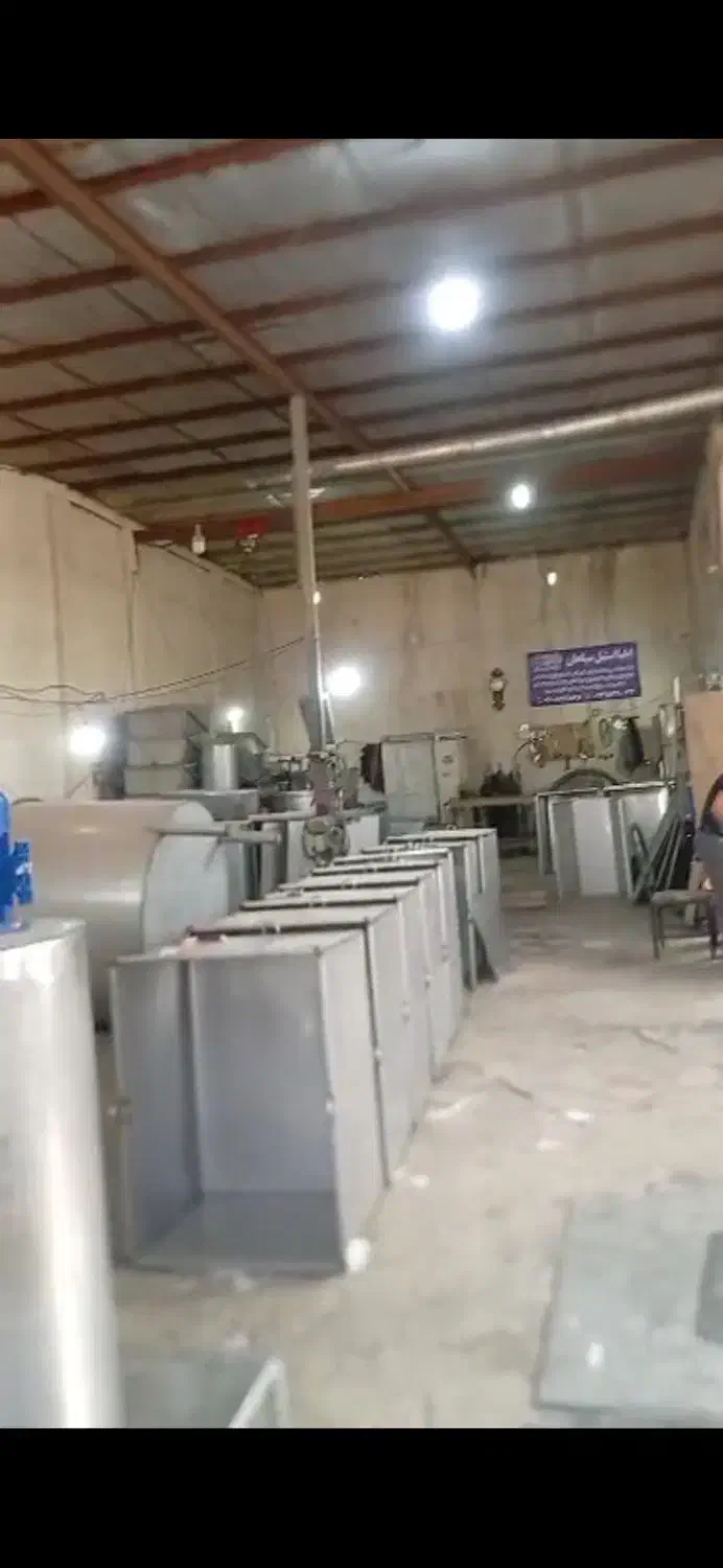 اجاره سوله ۲۸۰متری برق سه فاز۳۲ اب چاه|اجارهٔ دفتر صنعتی، کشاورزی، تجاری|اصفهان, قهجاورستان|دیوار