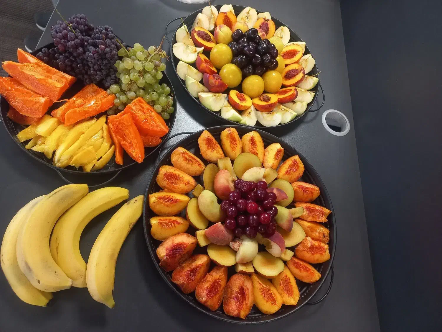 به تعدادی آقاجهت کار در فروشگاه میوه نیازمندیم|استخدام خدمات فروشگاه و رستوران|تهران, یوسف‌آباد|دیوار