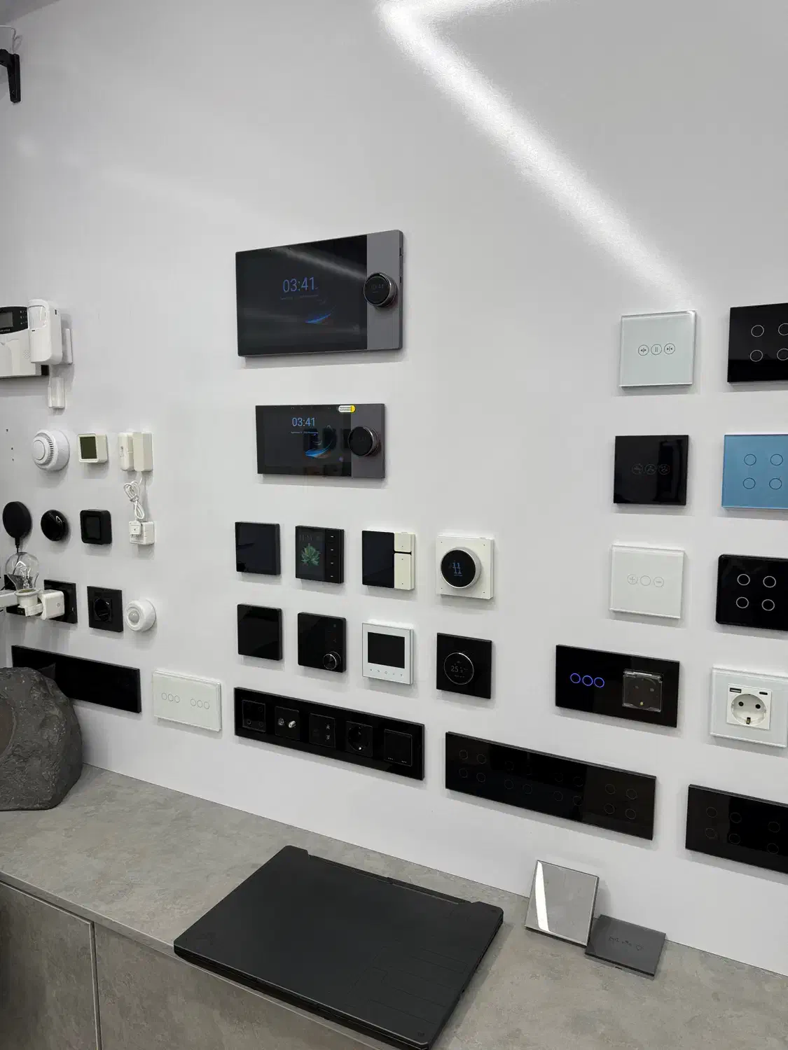 هوشمندسازی ساختمان هوشمندسازی ویلا اقتصادی کامل|خدمات پیشه و مهارت|تهران, شهرک کوهسار|دیوار