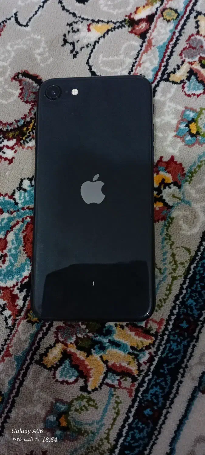 آیفون se2020|موبایل|تبریز, |دیوار