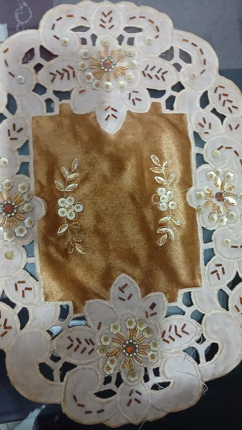 رومیزی|پرده، رانر، رومیزی|میانه, |دیوار