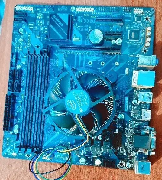 مادربرد مدل گیگابایت مدل D365m d3h|قطعات و لوازم جانبی رایانه|یاسوج, |دیوار