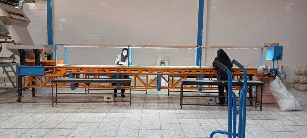 کارگر خانم|استخدام صنعتی، فنی، مهندسی|قمرود, |دیوار