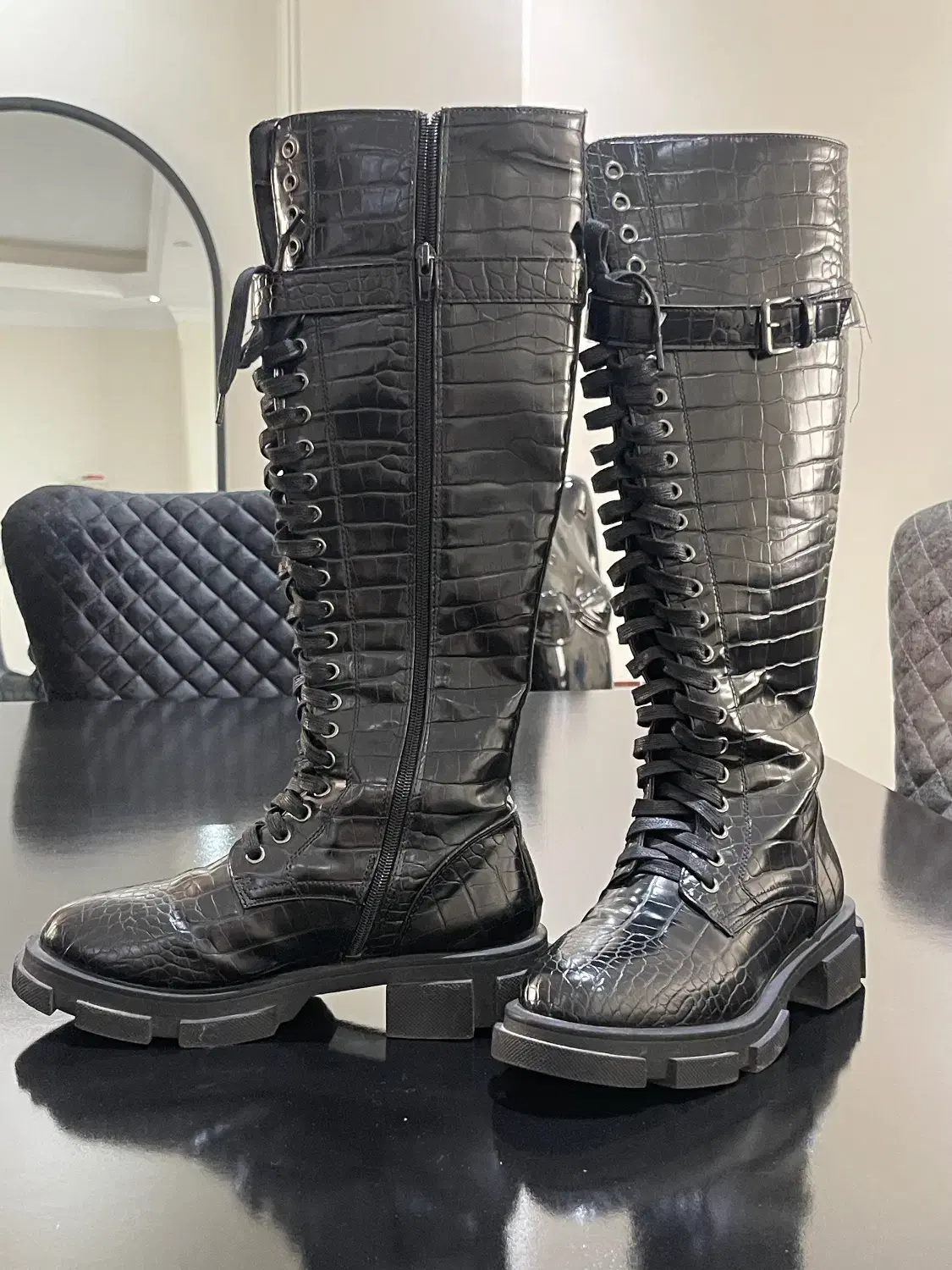 بوت بلند چرم بندی|کیف، کفش، کمربند|پردیس, فاز ۸|دیوار