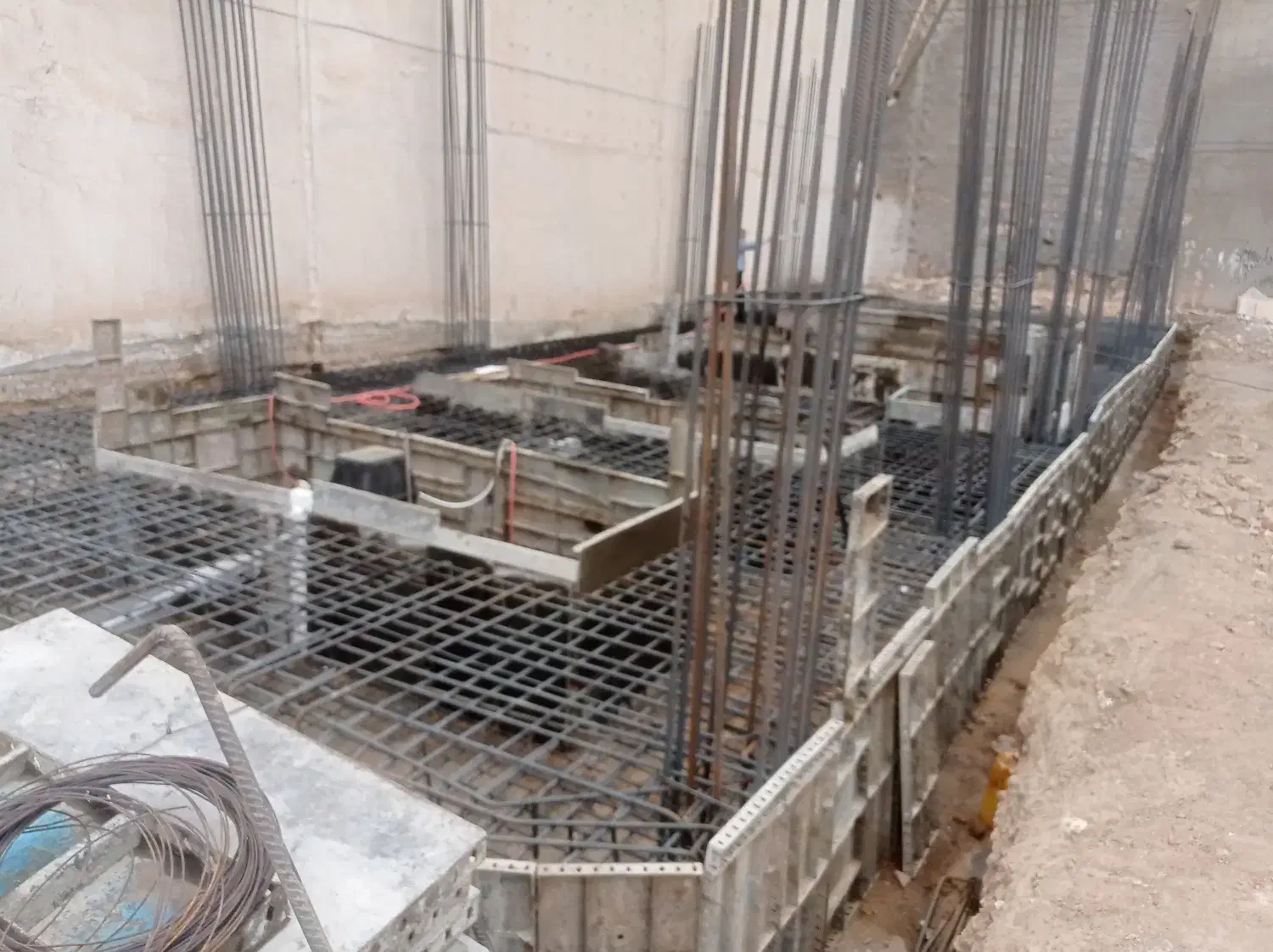 ارموتوربندی|استخدام معماری، عمران و ساختمانی|سبزوار, هویزه|دیوار