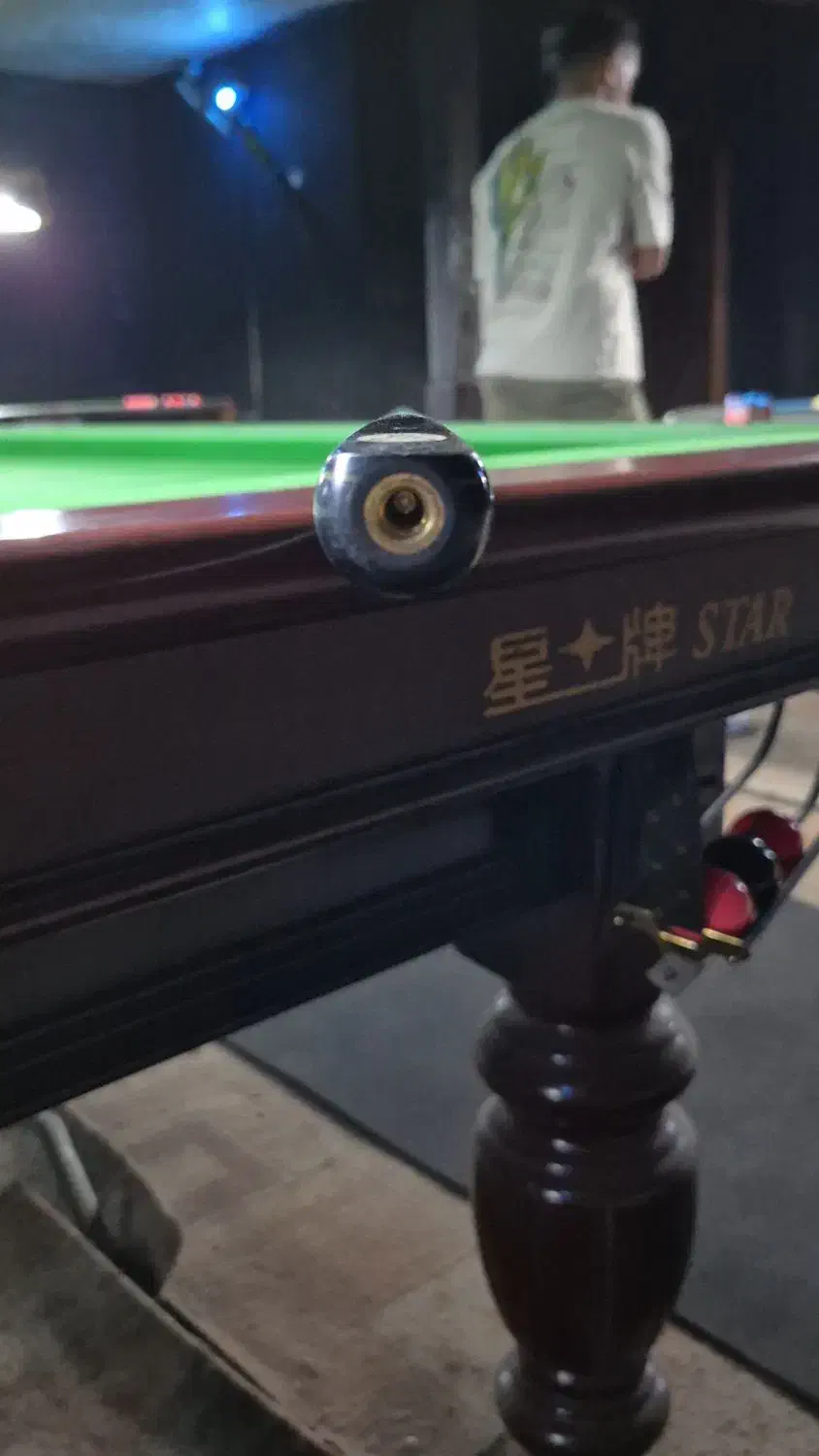 چوب اسنوکر|ورزشهای توپی|تهران, فلسطین (میدان انقلاب)|دیوار