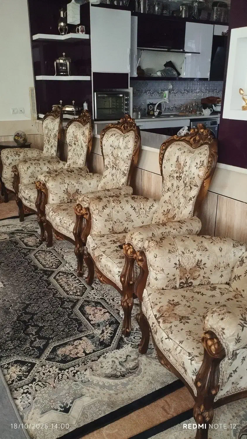 مبل 9نفره مدل سلطنتی|مبلمان خانگی و میز عسلی|بیرجند, |دیوار