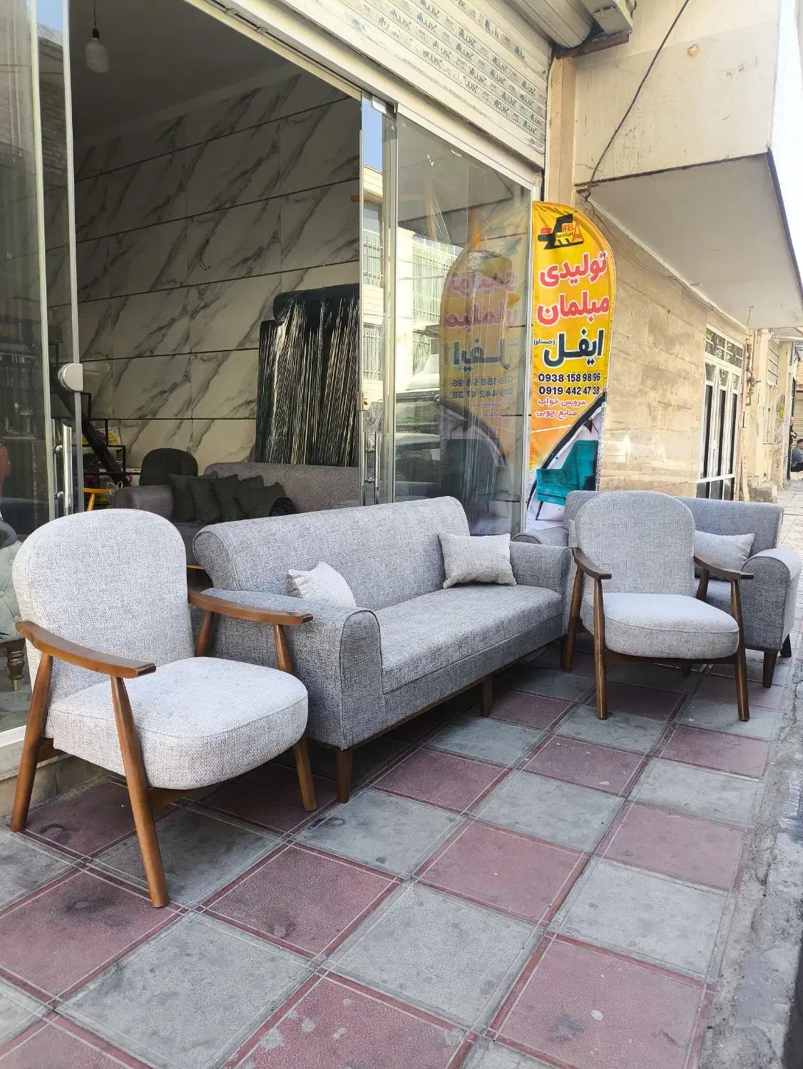 مبل راحتی آماده ارسال تولیدی مبلمان ۷۷۸۸۰ مدل|مبلمان خانگی و میز عسلی|رودسر, |دیوار