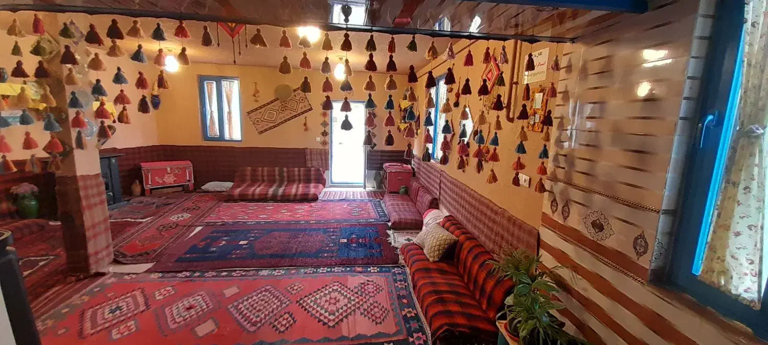 اقامتگاه و بومگردی|اجارهٔ کوتاهمدت ویلا و باغ|سنندج, |دیوار