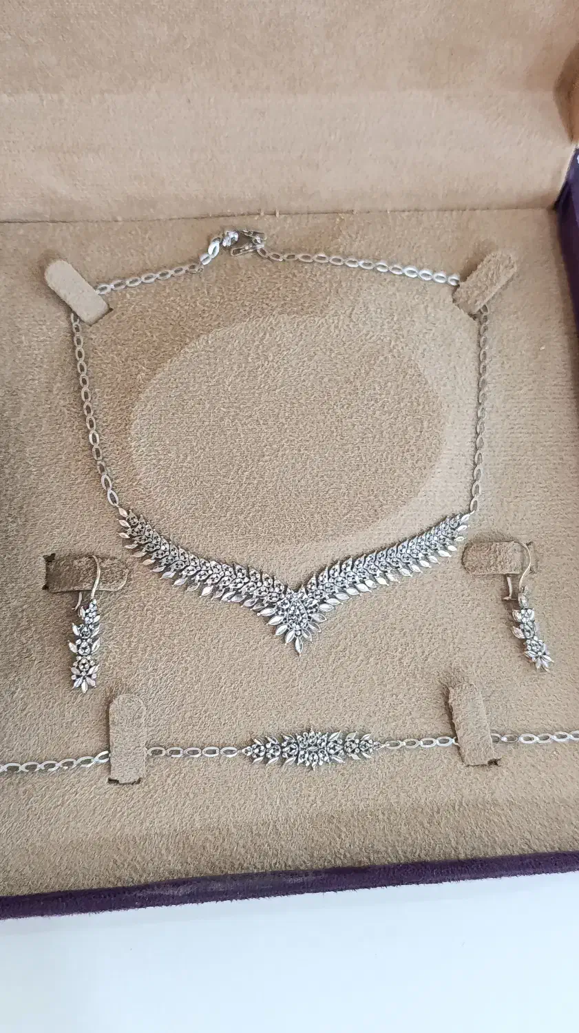 مقداری طلا به فروش می‌رسد|جواهرات|خمین, |دیوار