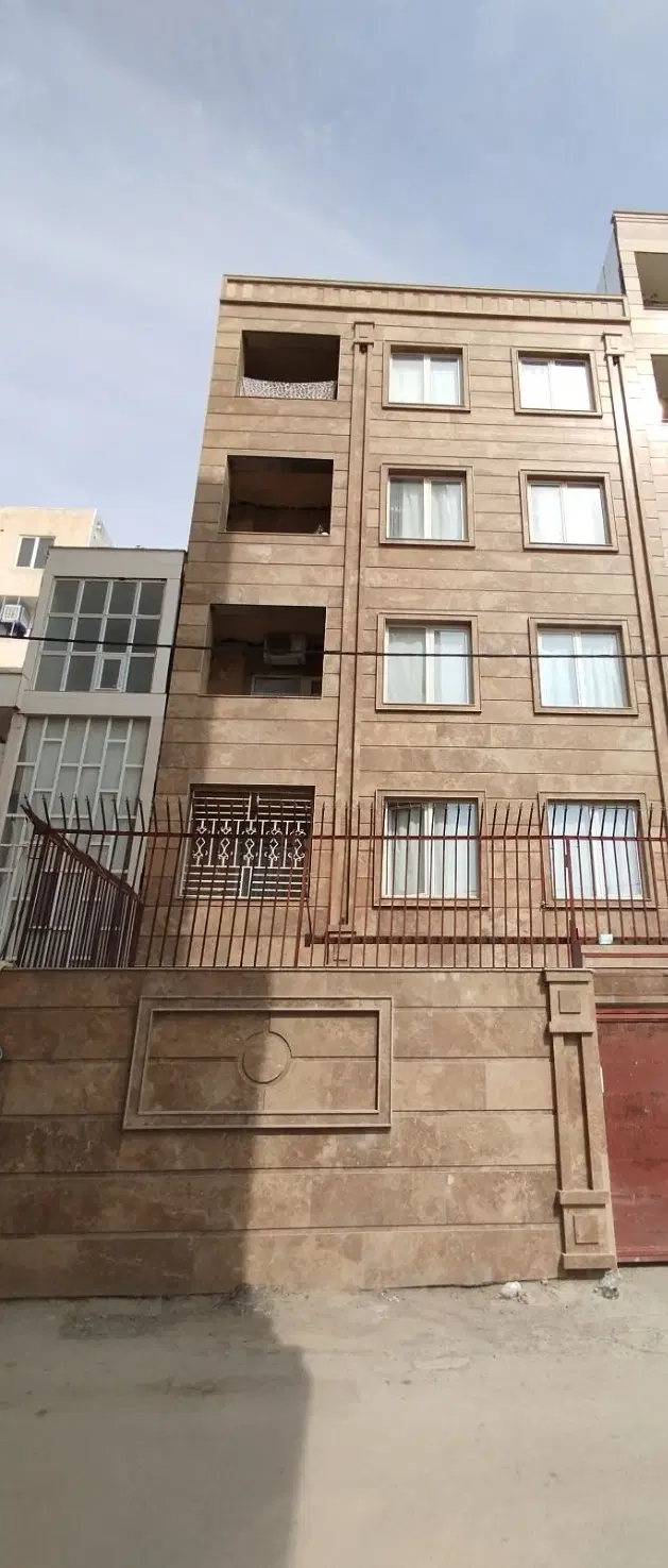 آپارتمان شهرداری/جهاد/پرواز/دانش/ظفر|فروش آپارتمان|کرمانشاه, |دیوار