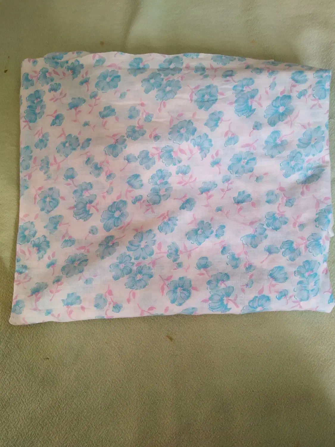 لباس و کفش از 10 ت تا 50 ت|حراج|مشهد, گلبرگ|دیوار